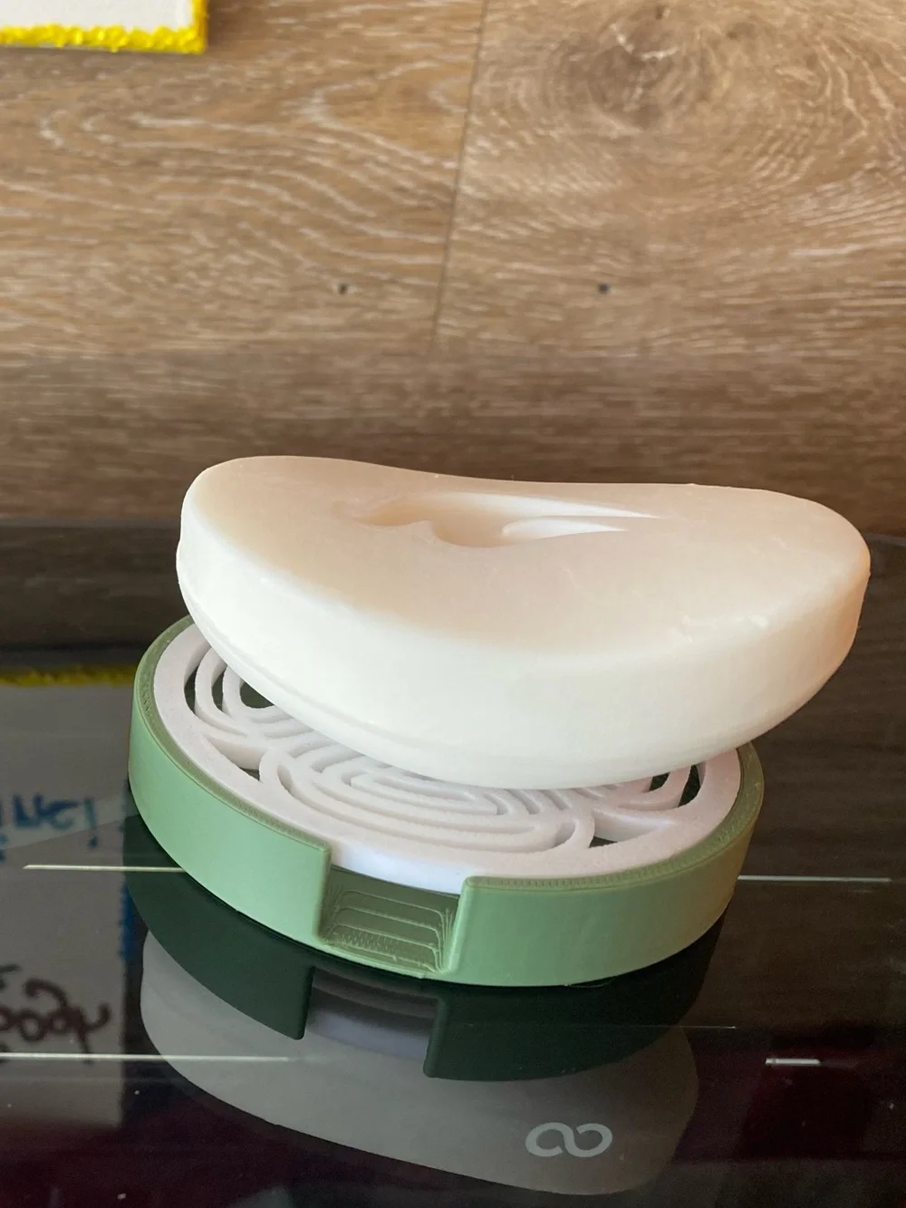 Round Mint Green and White soap holder